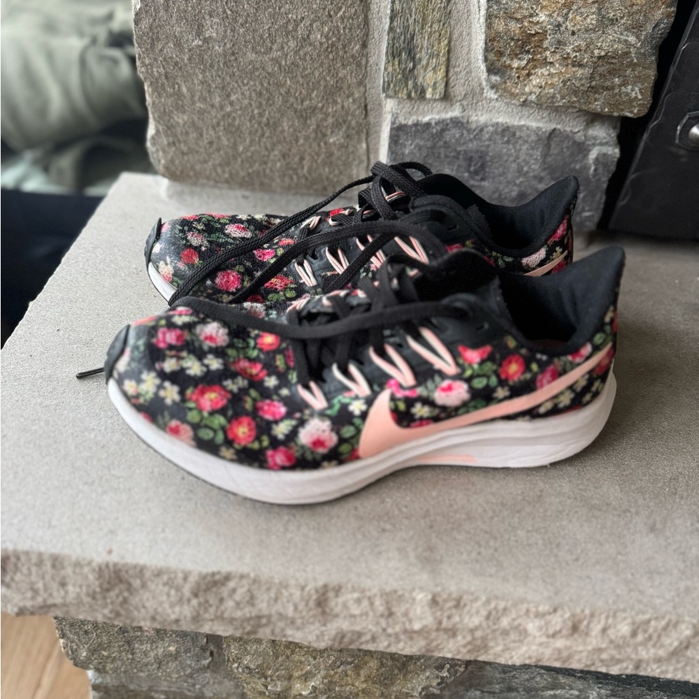 Nike Air Zoom Pegasus 36 Vintage Floral Youth